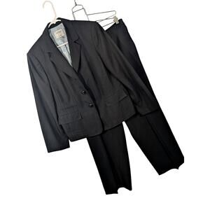 COLLECTIONS FOR LE SUIT! RICH BLACK ON BLACK STRIPED 2PC JACKET, PANTS SUIT! 16